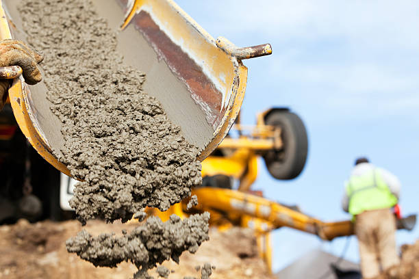 Best Custom Concrete Contractor  in Colonial Heights, VA